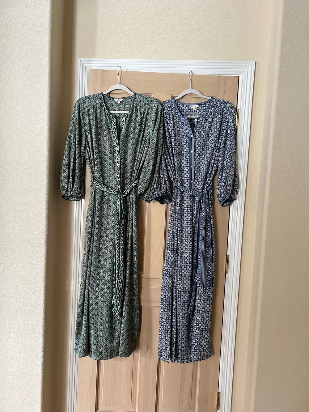 Max Studio Green and Navy Printed Maxi Tie-Waist Dresses